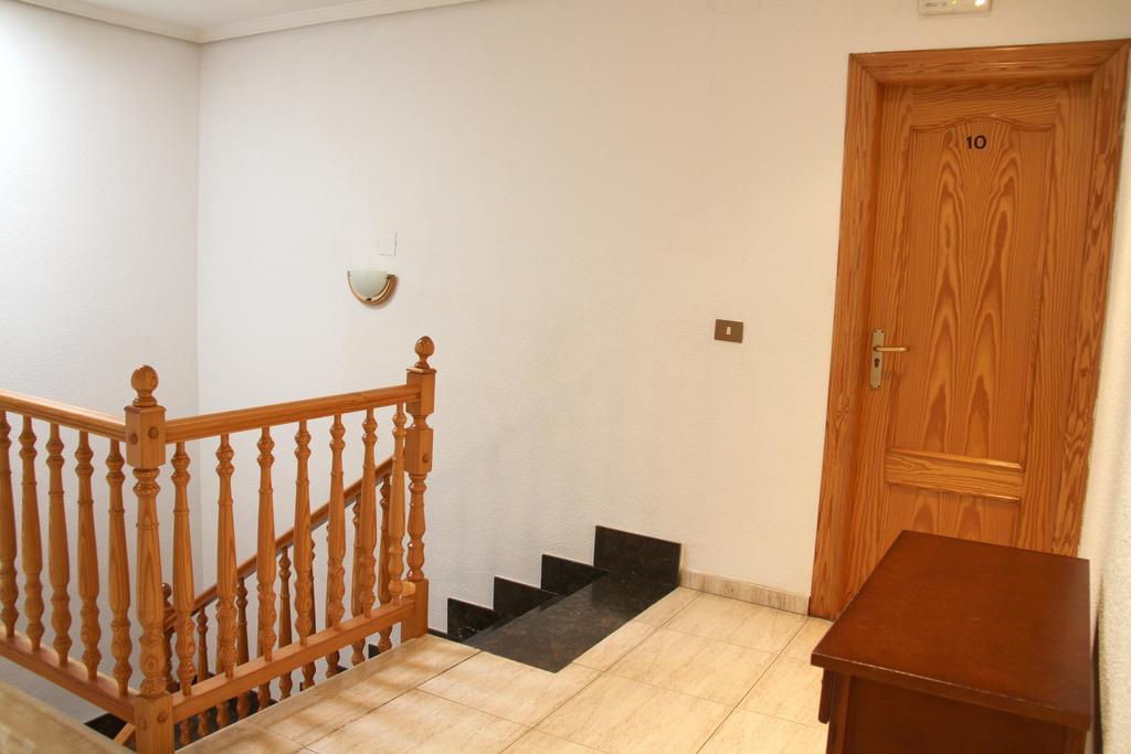 Hostal Restaurante La Masia Vila-real Bagian luar foto